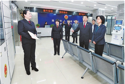 把党中央决策部署落实到检察履职全过程——专访二级大检察官，湖南省检察院党组书记、检察长叶晓颖