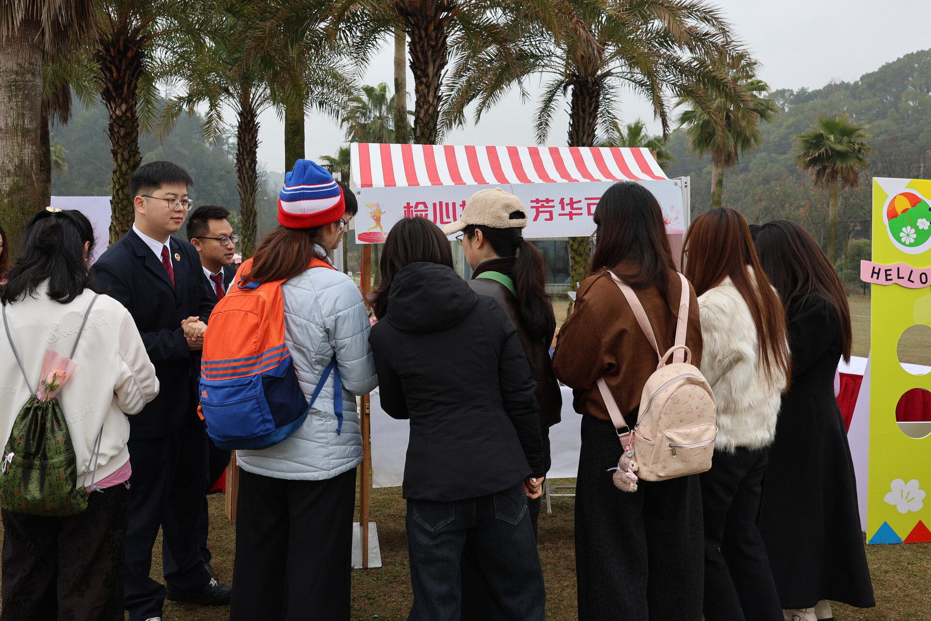 普法送到家门口 温情守护 “她”力量——长沙市天心区人民检察院开展“三八”主题普法宣传